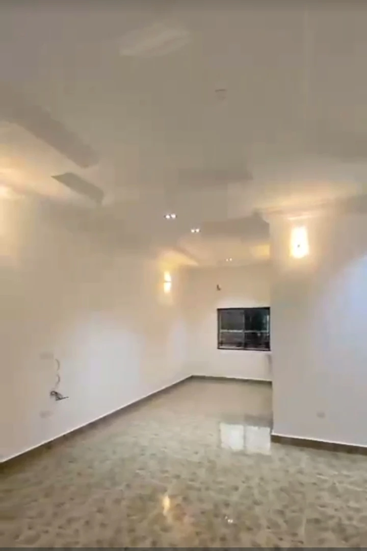 3 Bedroom Flat for Rent in THINKERS CORNER, Enugu - Image 3