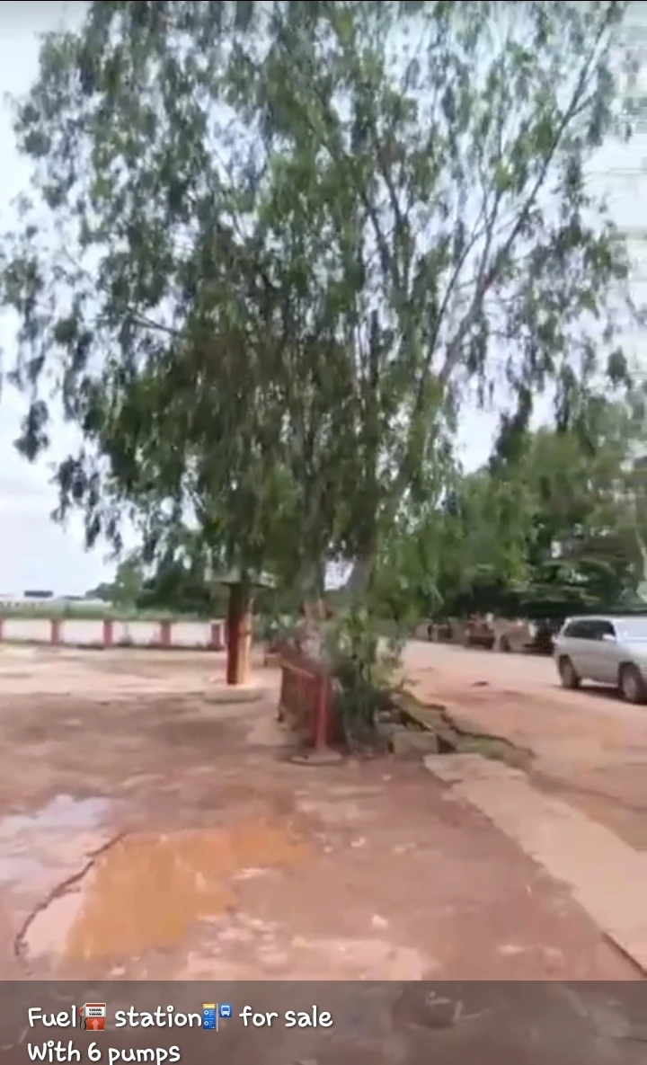 Filling Station for Sale in THINKERS CORNER, Enugu - Image 1