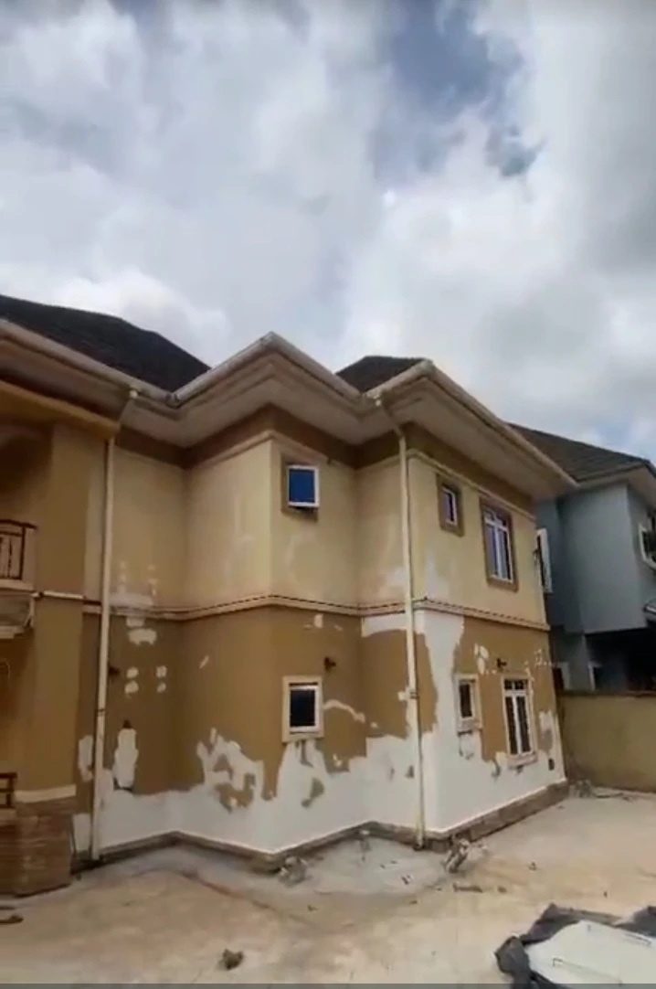 2 Bedroom Flat for Sale in THINKERS CORNER, Enugu - Image 2