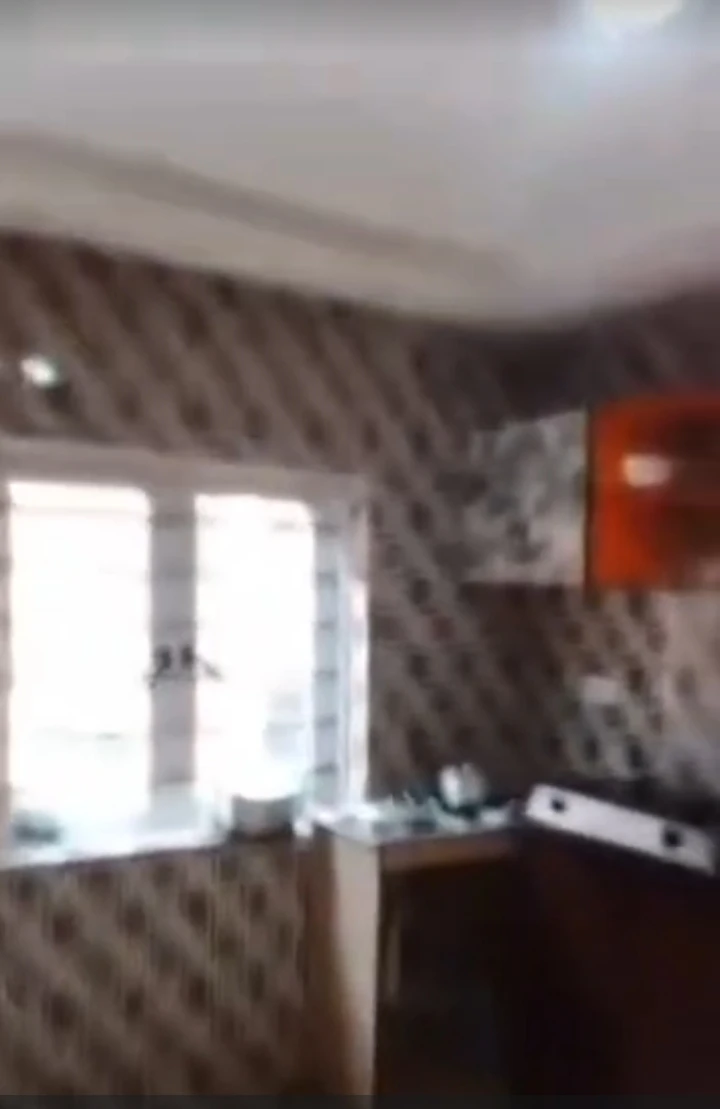 2 Bedroom Flat for Rent in LOMALINDER EXTENSION, Enugu - Image 2