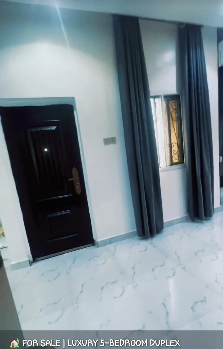 Duplex for Sale in RADIO ESTATE, Rivers - Image 1
