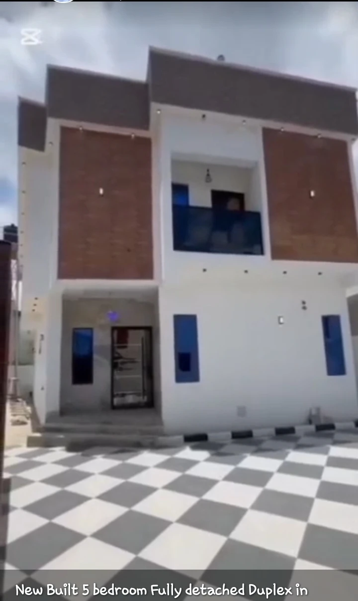 Duplex for Sale in ASOKORO, Abuja - Image 4
