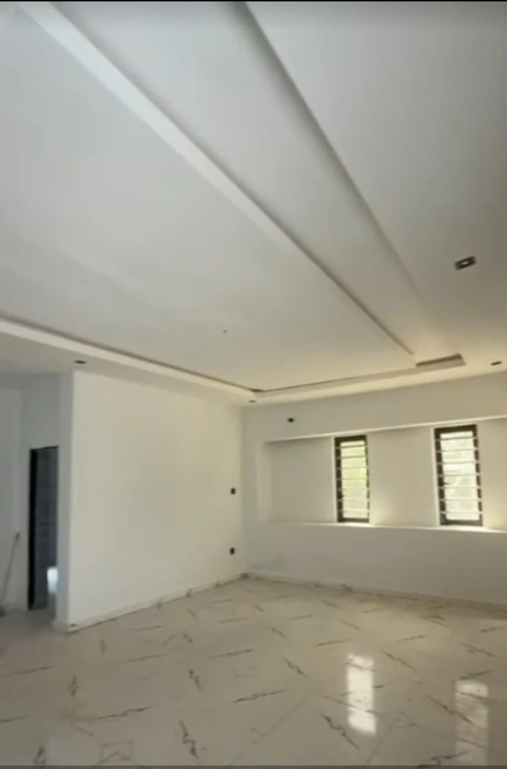 Bungalow for Sale in TRANS-EKULU, Enugu - Image 4