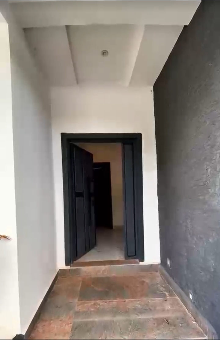 Bungalow for Sale in TRANS-EKULU, Enugu - Image 2