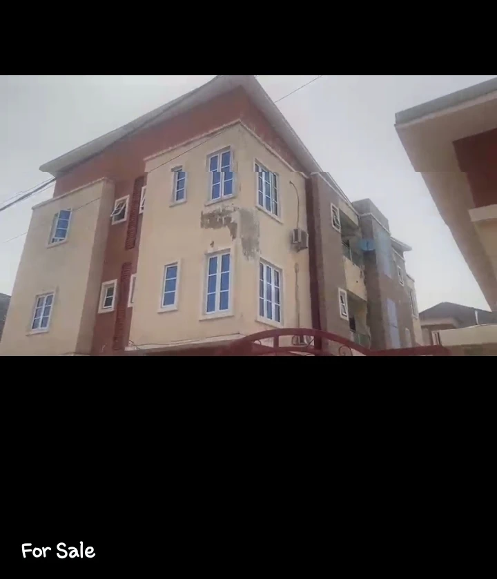 2 Bedroom Flat for Sale in DURUMI, Abuja - Image 2