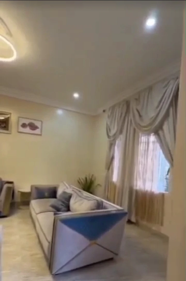Duplex for Sale in Lifecamp, Abuja - Image 2