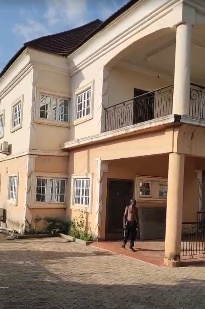 Duplex for Sale in GWRIPER, Abuja - Image 3