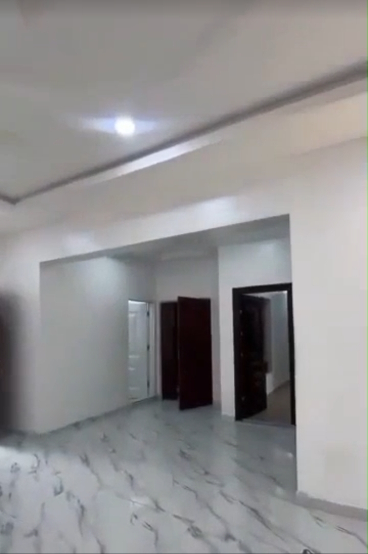 3 Bedroom Flat for Rent in MUMMY B ROAD, Rivers - Image 5