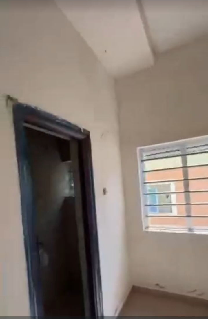 3 Bedroom Flat for Rent in INDEPENDENCE LAYOUT, Enugu - Image 4