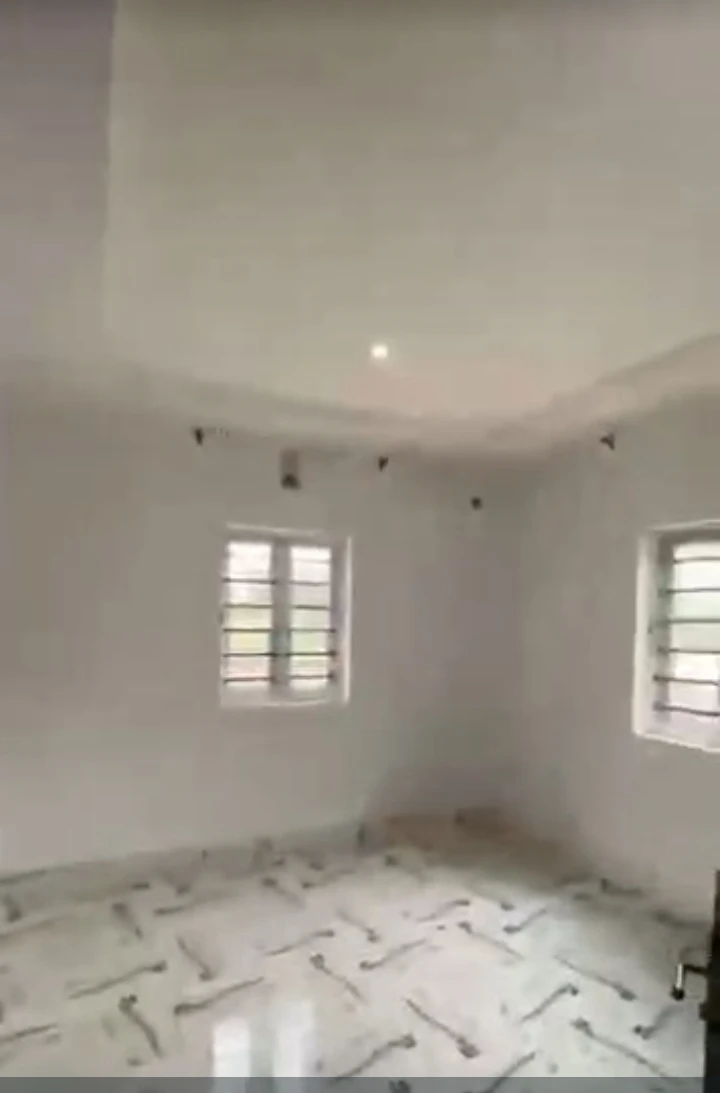 2 Bedroom Flat for Rent in THINKERS CORNER, Enugu - Image 3
