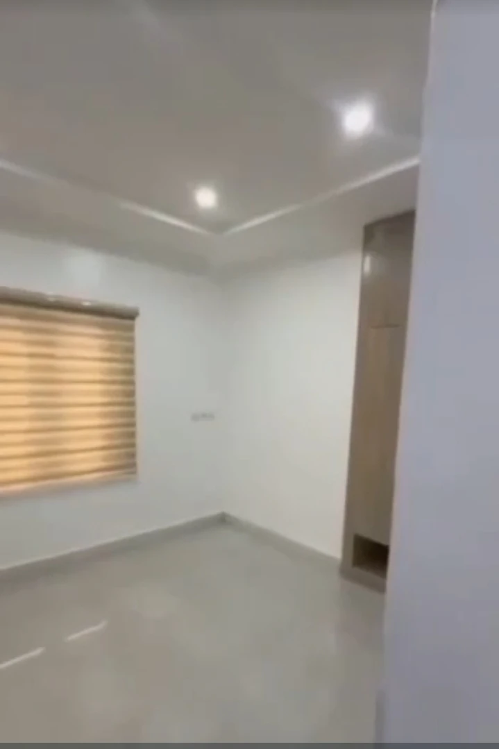 Bungalow for Sale in HOSSANA ESTATE, Enugu - Image 5