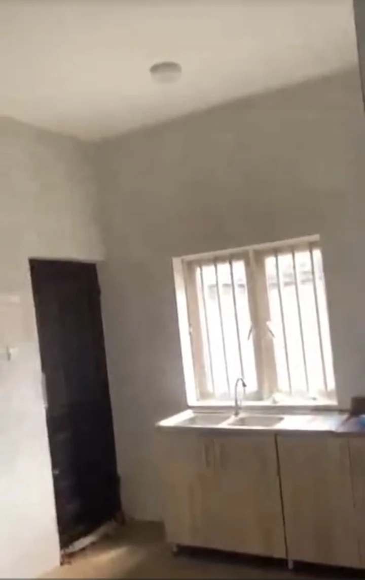 2 Bedroom Flat for Rent in THINKERS CORNER, Enugu - Image 1
