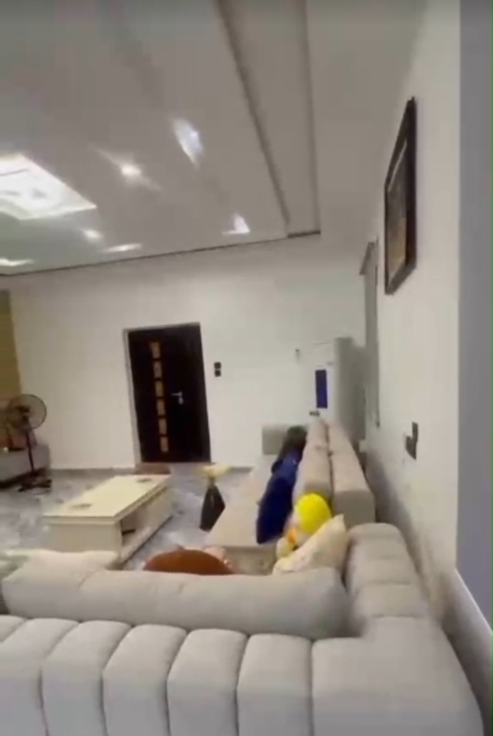 Duplex for Sale in ENEKA LINK ROAD, Rivers - Image 1