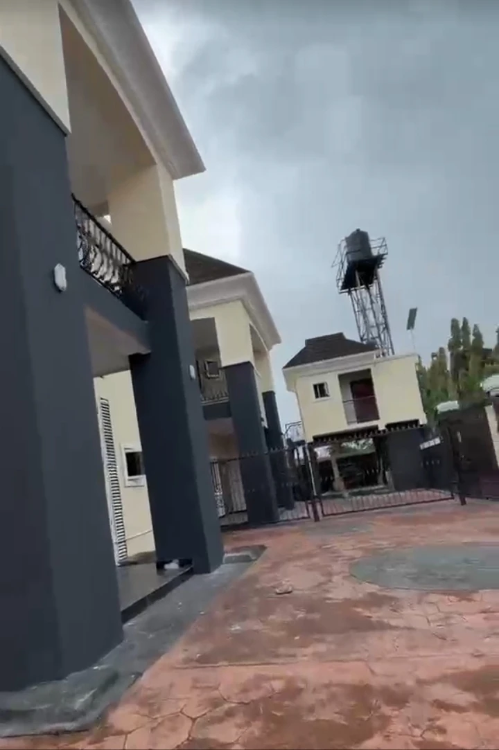Duplex for Sale in GRA PHASE 3, Rivers - Image 4