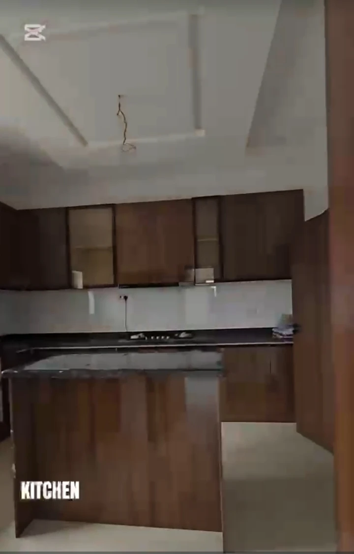 Duplex for Sale in REEF COURT, Rivers - Image 4