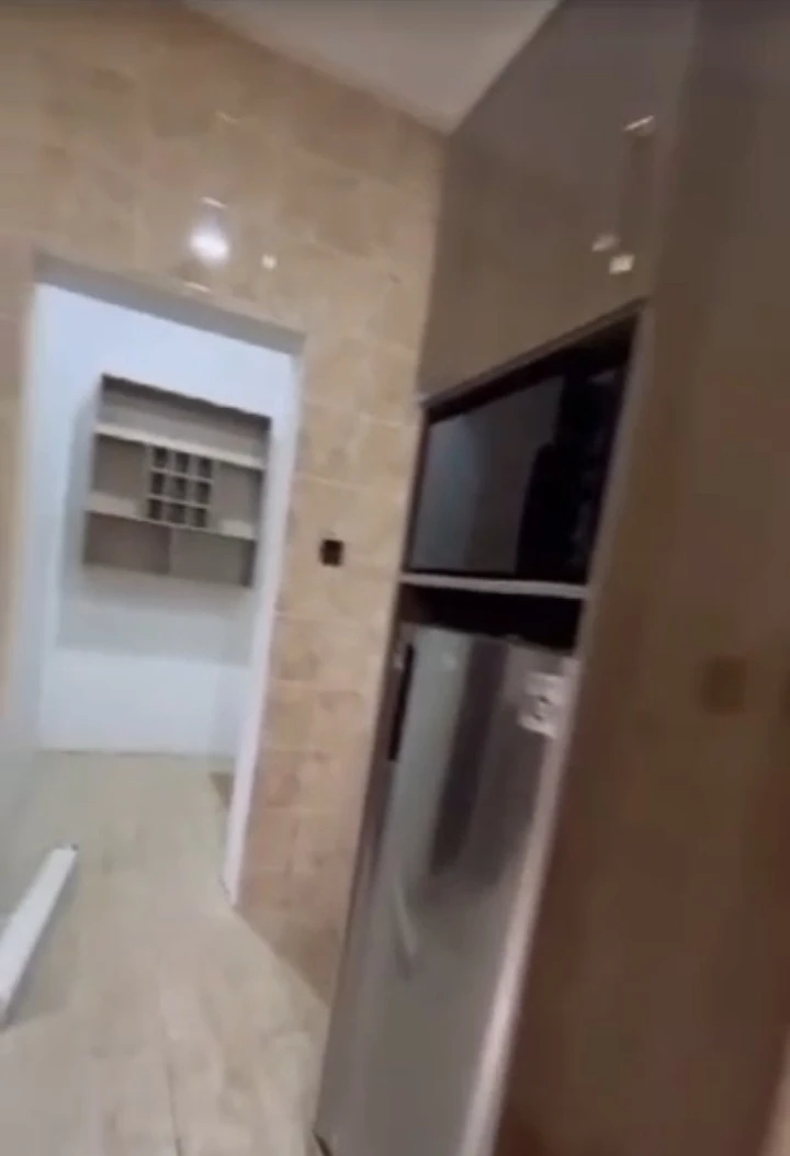 2 Bedroom Flat for Rent in JAHI, Abuja - Image 5