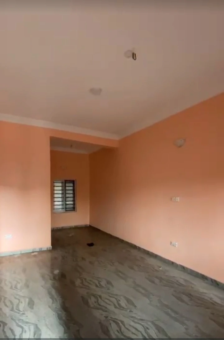 2 Bedroom Flat for Rent in THINKERS CORNER, Enugu - Image 2