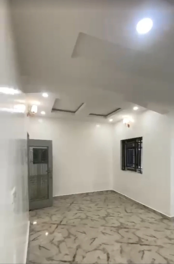 4 Bedroom Flat for Rent in THINKERS CORNER, Enugu - Image 3