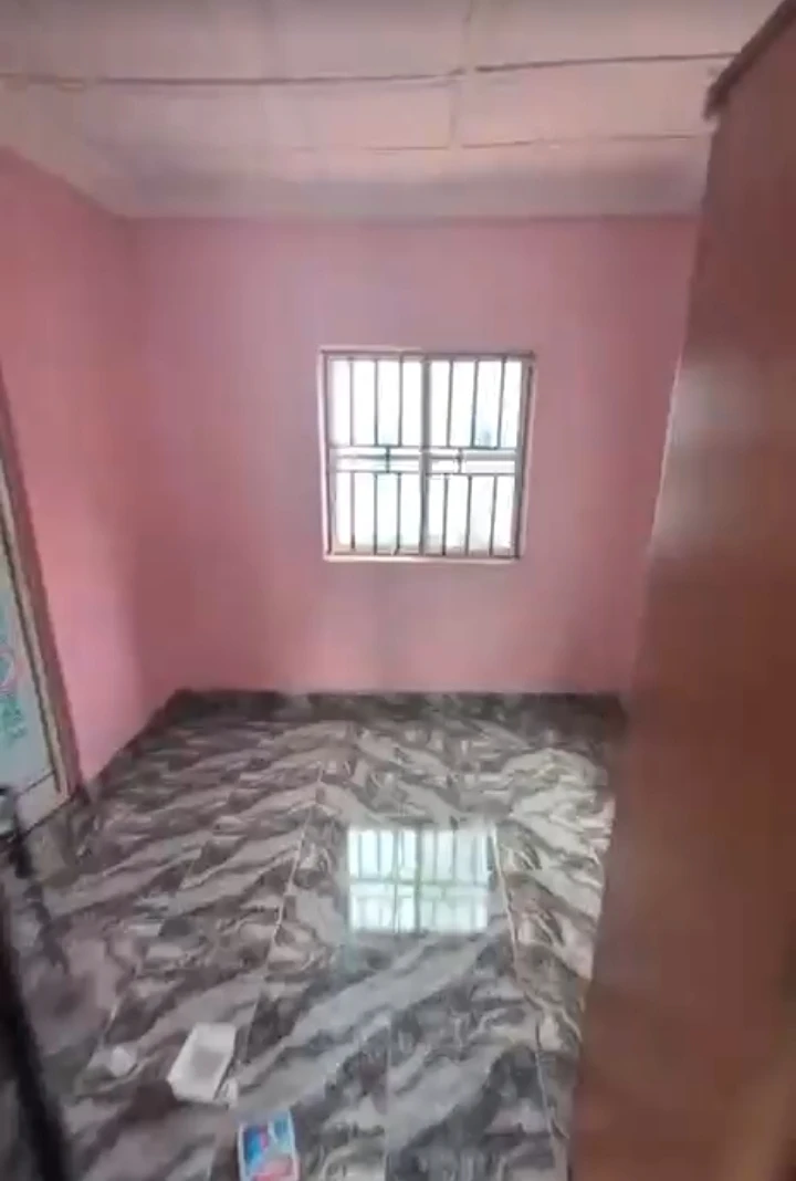 1 Bedroom Flat for Sale in THINKERS CORNER, Enugu - Image 1