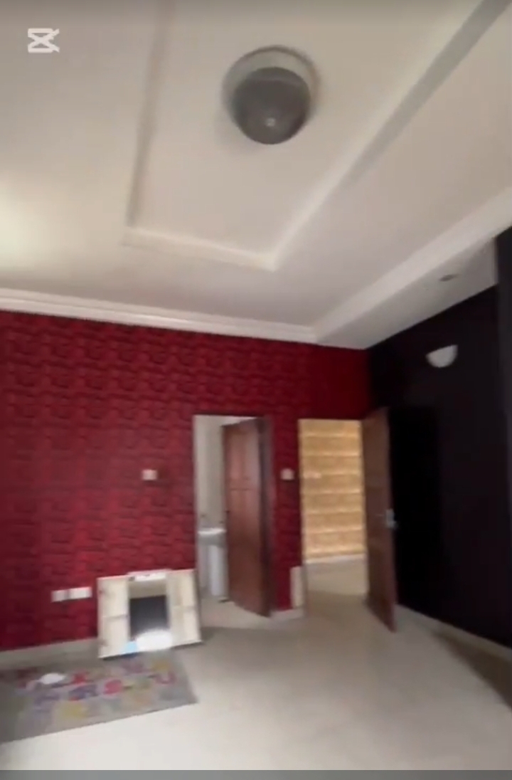 2 Bedroom Flat for Rent in PETER ODILI, Rivers - Image 5