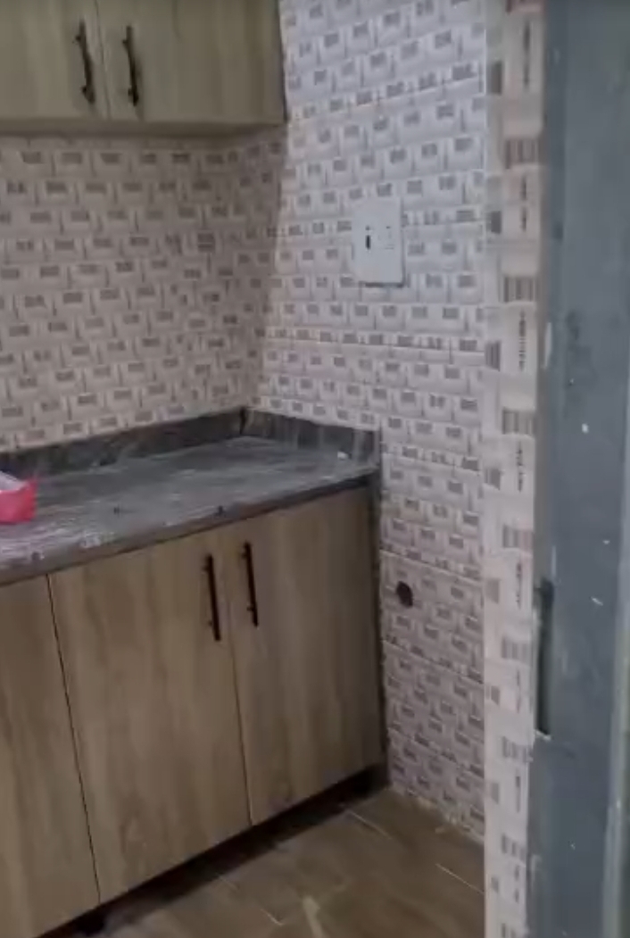 1 Bedroom Flat for Rent in DAWAKI, Abuja - Image 4