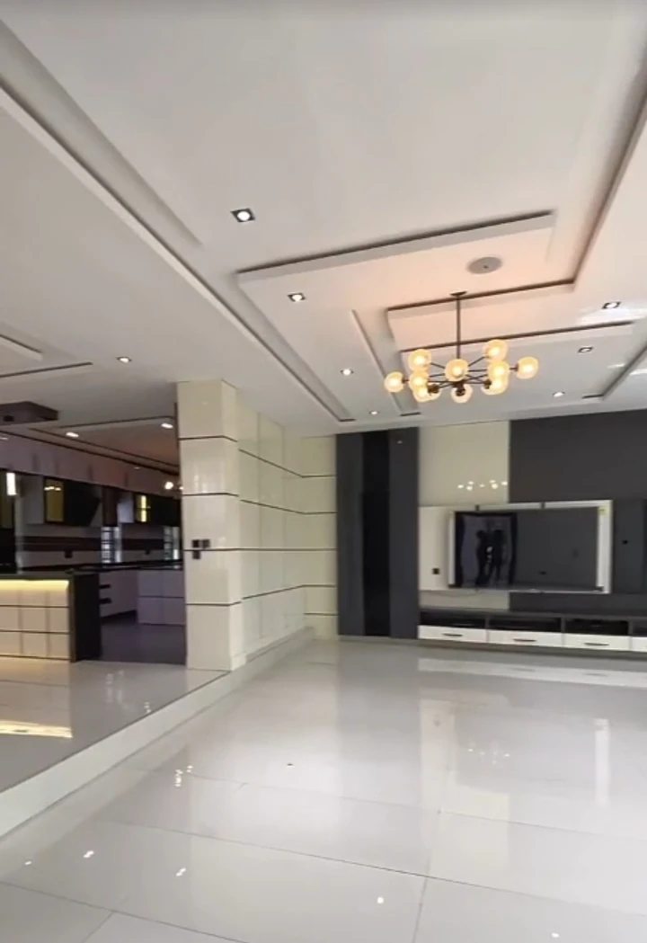 Duplex for Sale in INDEPENDENCE LAYOUT, Enugu - Image 3