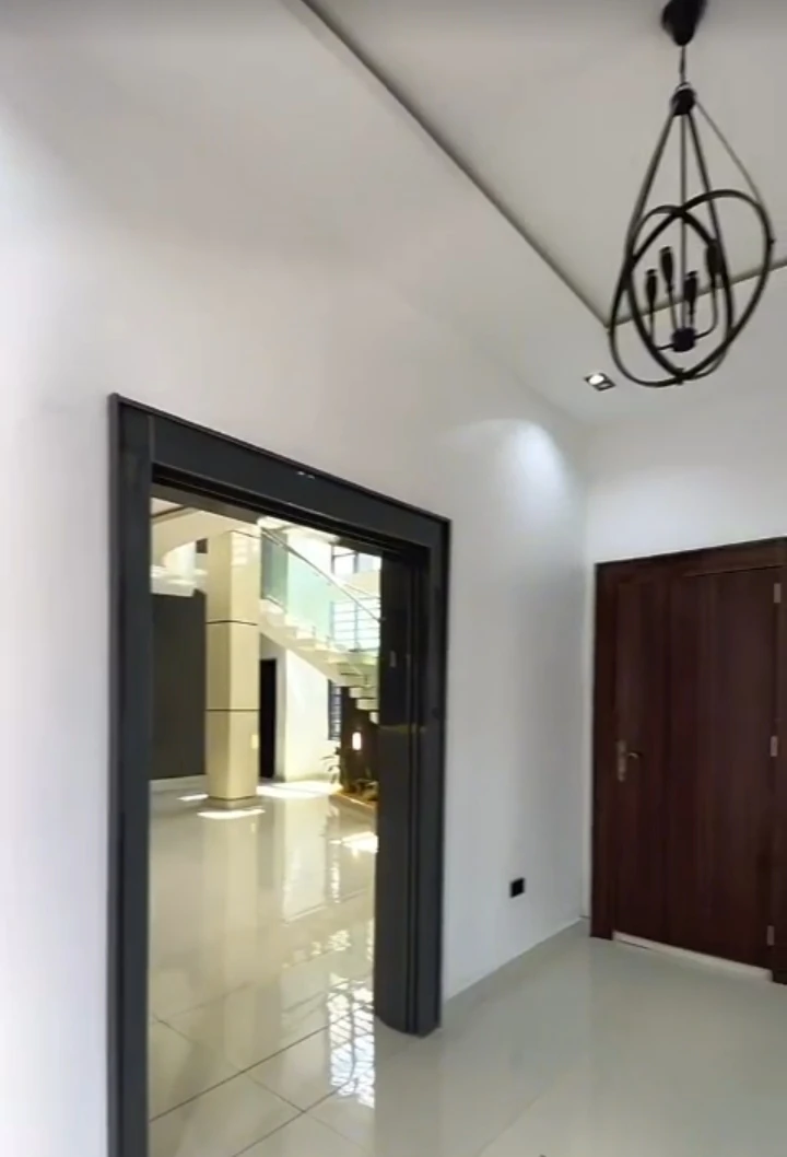 Duplex for Sale in INDEPENDENCE LAYOUT, Enugu - Image 4