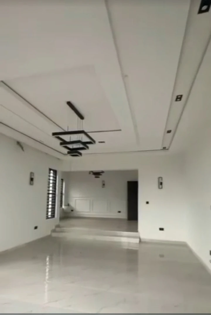 Duplex for Sale in WTC, Enugu - Image 2