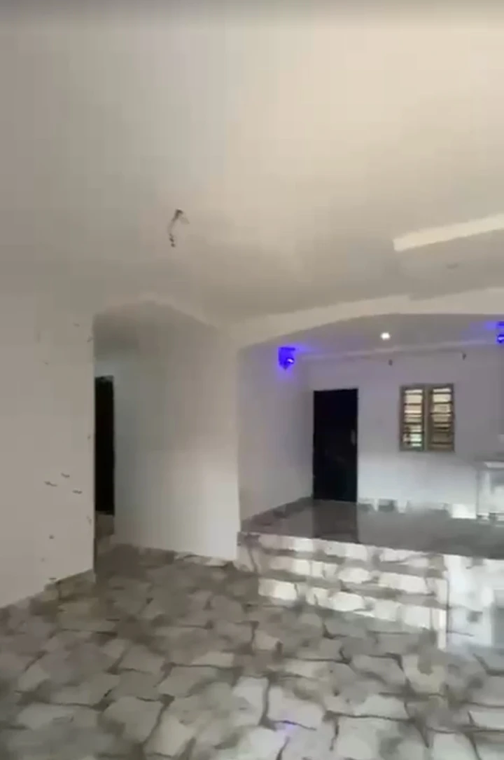 2 Bedroom Flat for Rent in THINKERS CORNER, Enugu - Image 1