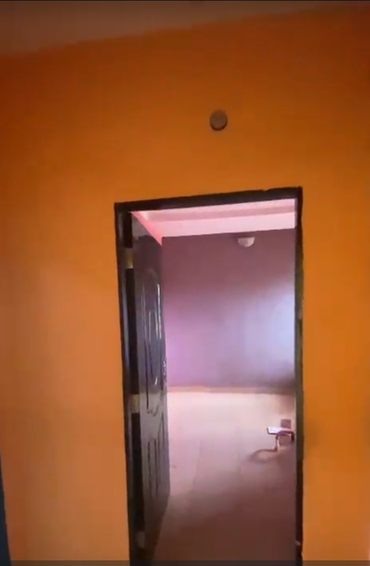 2 Bedroom Flat for Rent in THINKERS CORNER, Enugu - Image 2