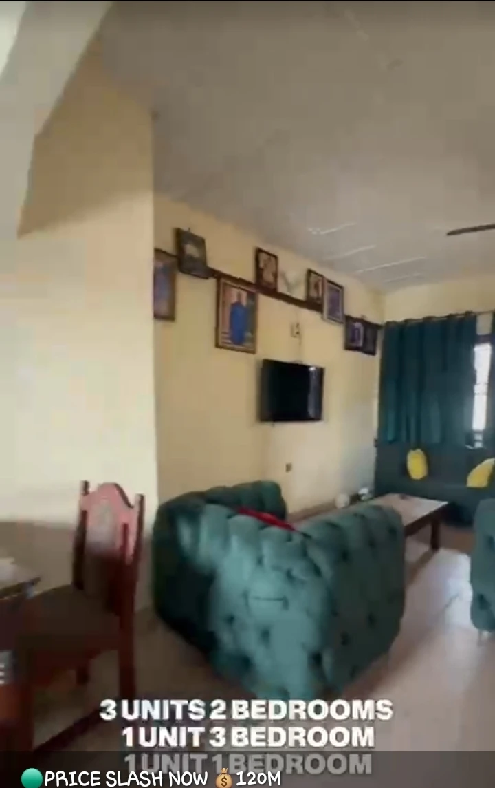 2 Bedroom Flat for Sale in RUMUODARA, Rivers - Image 3
