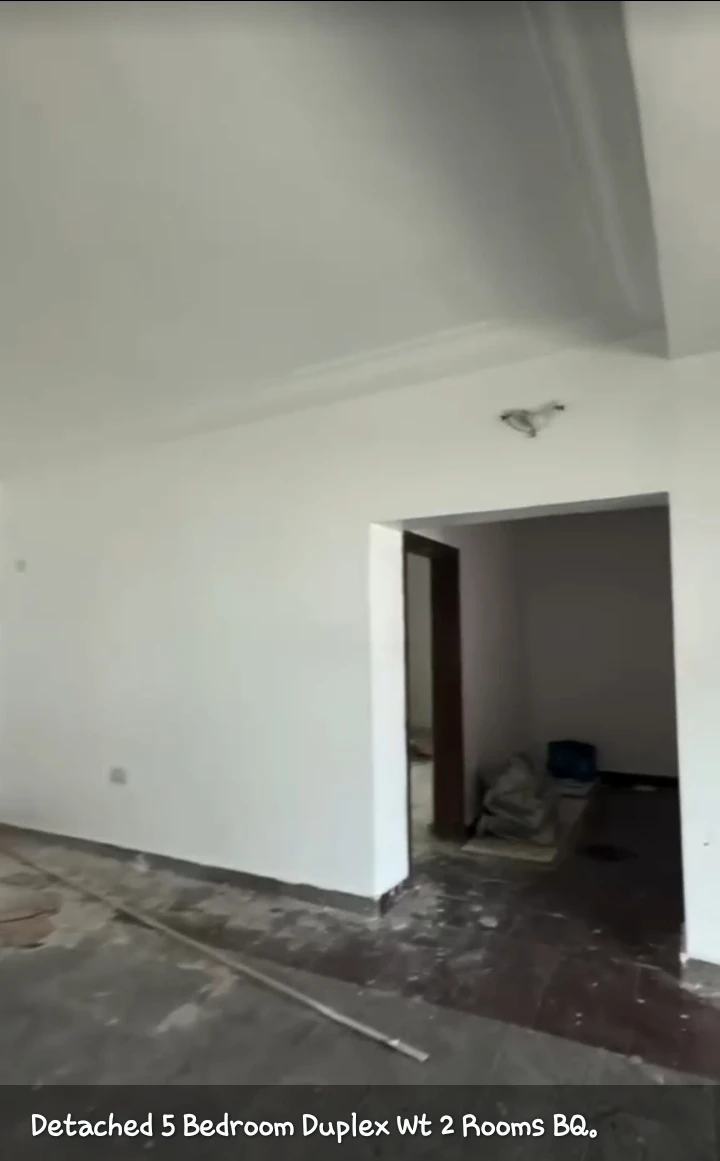 Duplex for Sale in GRA PHASE 1, Rivers - Image 2