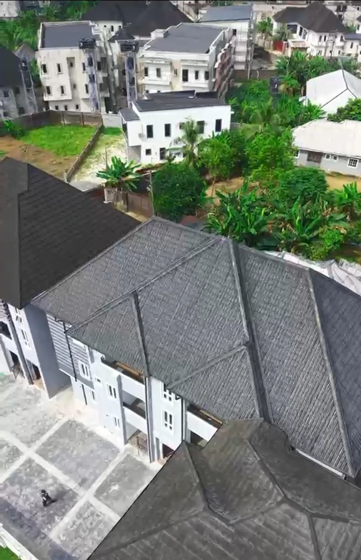 2 Bedroom Flat for Sale in SARS ROAD, Rivers - Image 1