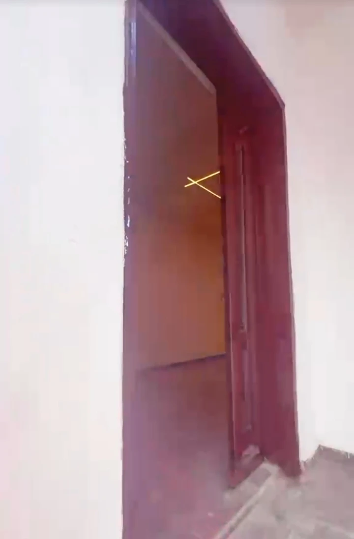 2 Bedroom Flat for Sale in SARS ROAD, Rivers - Image 6