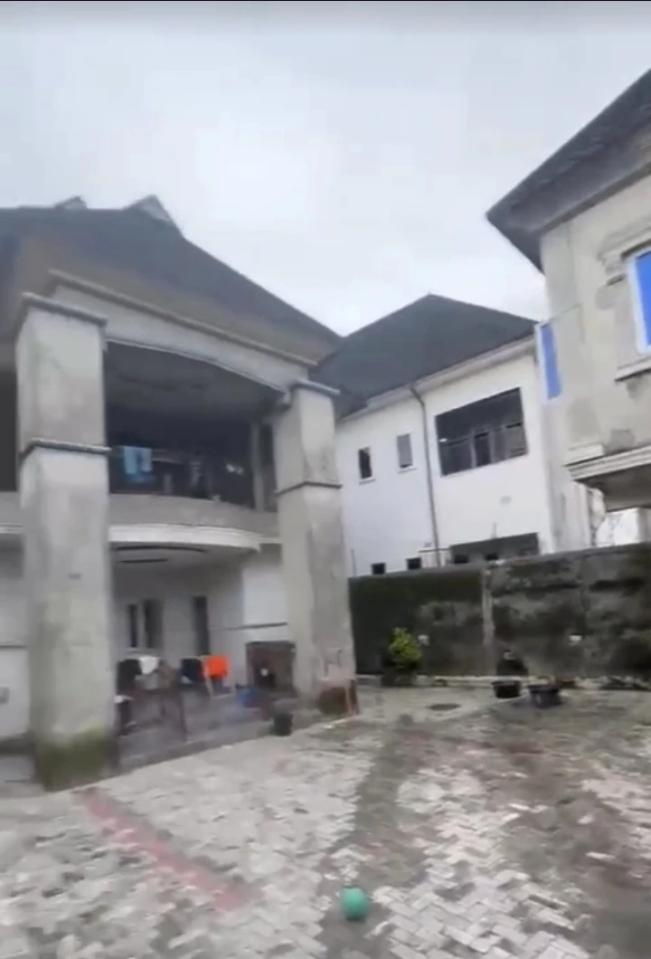 Duplex for Sale in ENEKA LINK ROAD, Rivers - Image 1