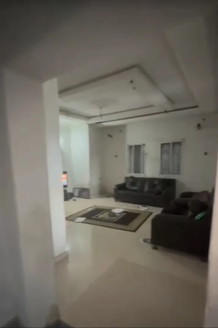 Duplex for Sale in ENEKA LINK ROAD, Rivers - Image 3