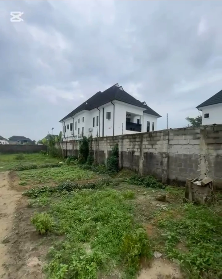 Land for Sale in SARS ROAD, Rivers - Image 2