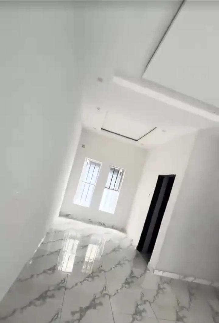 2 Bedroom Flat for Rent in PETER ODILI, Rivers - Image 4
