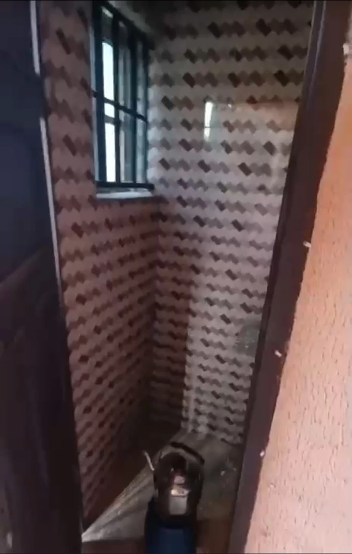 1 Bedroom Flat for Rent in INDEPENDENCE LAYOUT, Enugu - Image 2