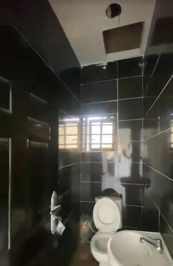 2 Bedroom Flat for Rent in THINKERS CORNER, Enugu - Image 4