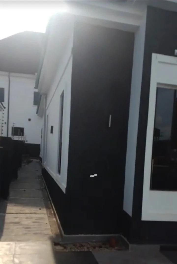 Bungalow for Sale in HELIU ESTATE, Enugu - Image 4