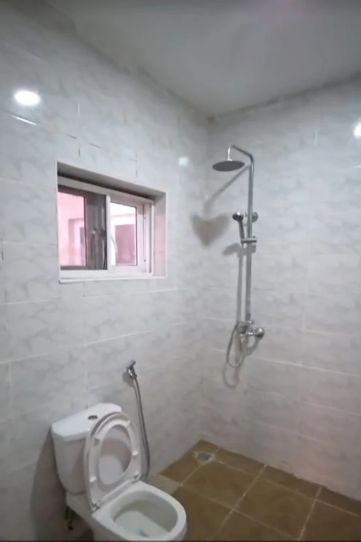 Duplex for Sale in GUZAPE MAIN, Abuja - Image 2