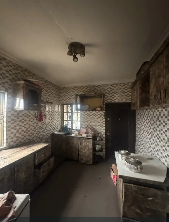 Duplex for Sale in ELIOGBOLO, Rivers - Image 6