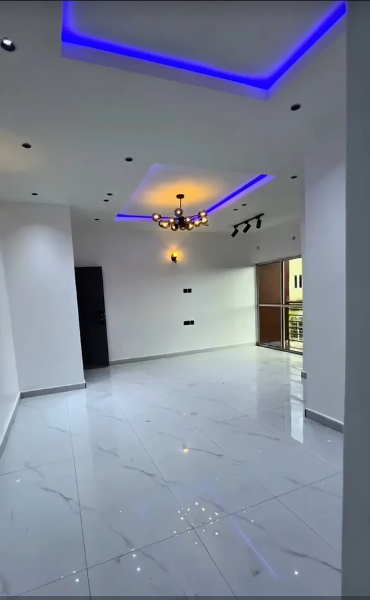 2 Bedroom Flat for Sale in ELIZOU, Rivers - Image 4