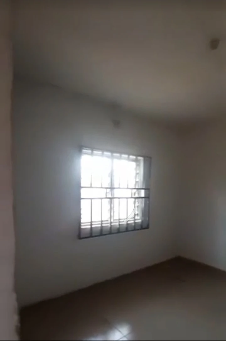 1 Bedroom Flat for Rent in THINKERS CORNER, Enugu - Image 5