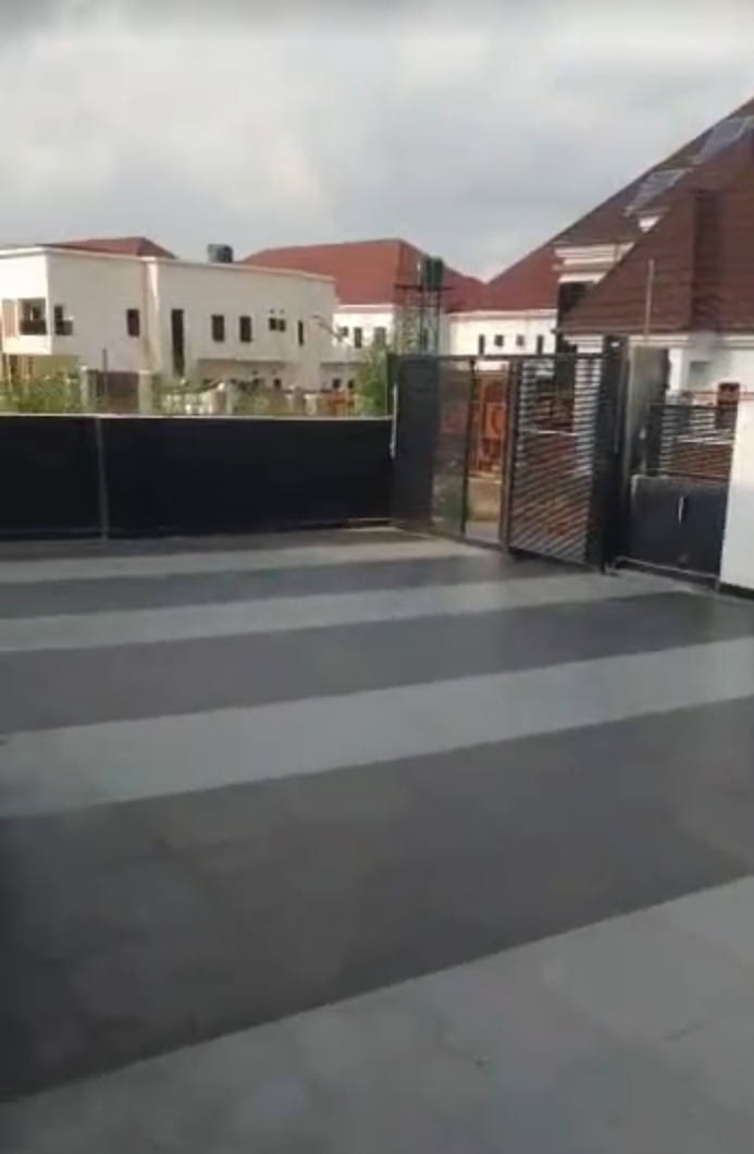 Bungalow for Sale in HELIU ESTATE, Enugu - Image 1