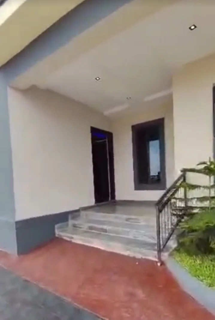 4 Bedroom Flat for Rent in HELIU ESTATE, Enugu - Image 1