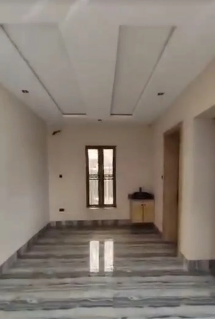 4 Bedroom Flat for Rent in HELIU ESTATE, Enugu - Image 3