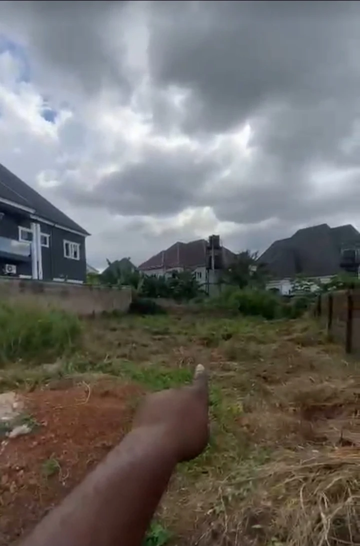 Land for Sale in THINKERS CORNER, Enugu - Image 2