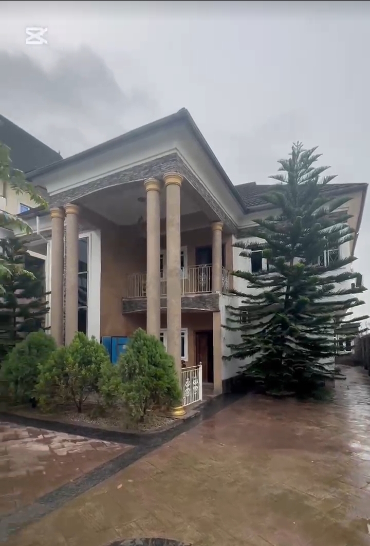 Duplex for Sale in ENEKA LINK ROAD, Rivers - Image 1